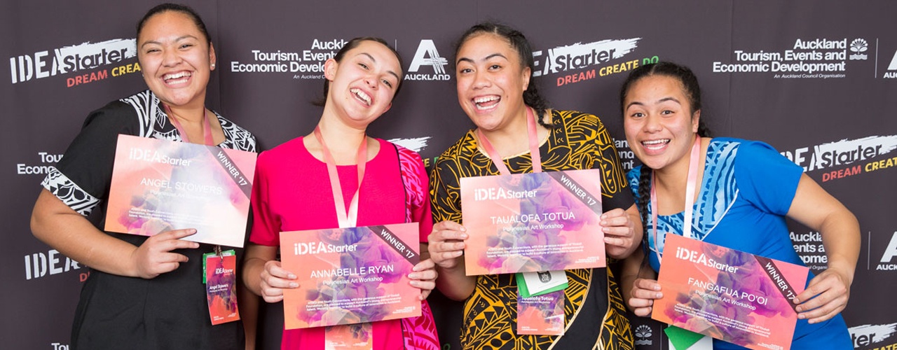 ideastarter winners for their Polynesian art workshop 