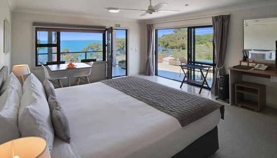 Whangaparaoa Lodge 